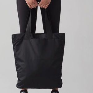 Lululemon Double Up Black Tote